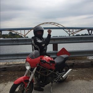 Meet your Posher, Mark